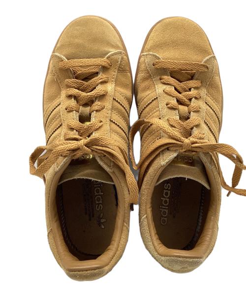 adidas（アディダス）adidas (アディダス) ローカットスニーカー キャメル サイズ:235の古着・服飾アイテム