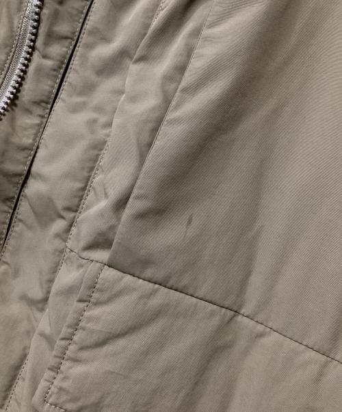 GRAMICCI（グラミチ）GRAMICCI (グラミチ) 中綿ジャケット カーキ サイズ:Mの古着・服飾アイテム