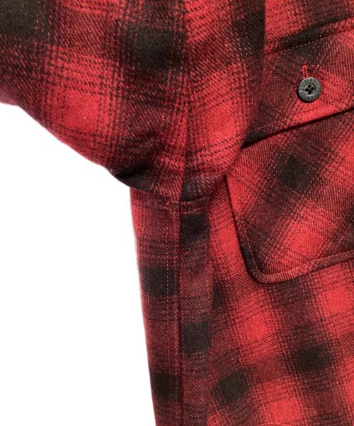 UNIVERSAL OVERALL（ユニバーサルオーバーオール）UNIVERSAL OVERALL (ユニバーサルオーバーオール) シャツジャケット レッド×ブラック サイズ:Lの古着・服飾アイテム