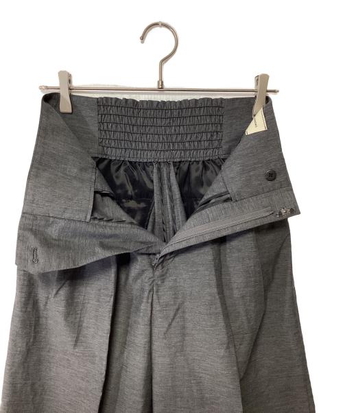 UNITED ARROWS（ユナイテッドアローズ）UNITED ARROWS (ユナイテッドアローズ) ワイドタックパンツ グレー サイズ:38の古着・服飾アイテム