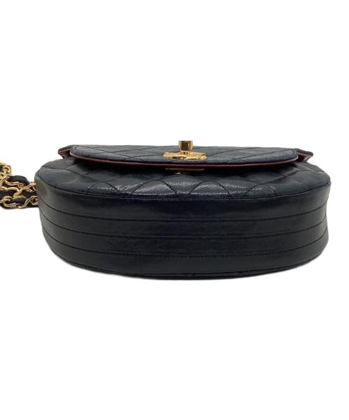 CHANEL（シャネル）CHANEL (シャネル) チェーンショルダーバッグ ブラックの古着・服飾アイテム