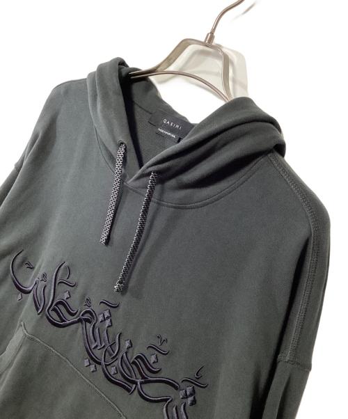 QASIMI（カシミ）QASIMI (カシミ) プルオーバーパーカー ブラック サイズ:Sの古着・服飾アイテム