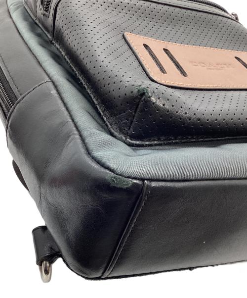 COACH（コーチ）COACH (コーチ) ボディーバッグ ブラック×ブラウンの古着・服飾アイテム
