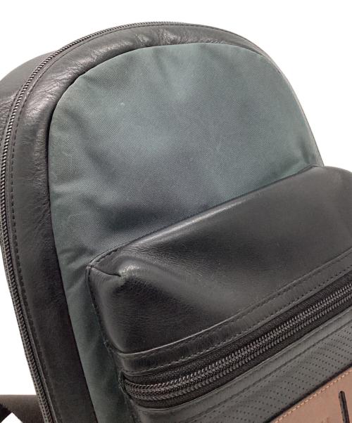 COACH（コーチ）COACH (コーチ) ボディーバッグ ブラック×ブラウンの古着・服飾アイテム