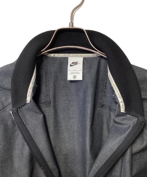 NIKE（ナイキ）NIKE (ナイキ) ウーブンボンバージャケット グレー×ブラック サイズ:Lの古着・服飾アイテム