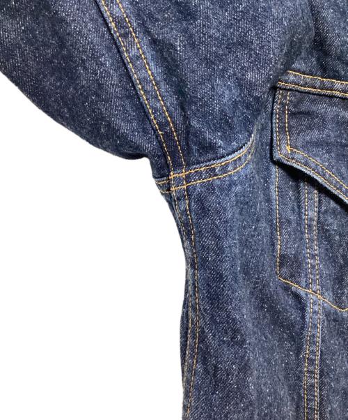 LEVI'S（リーバイス）LEVI'S (リーバイス) デニムジャケット インディゴ サイズ:42の古着・服飾アイテム