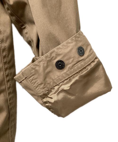 URBAN RESEARCH DOORS（アーバンリサーチドアーズ）URBAN RESEARCH DOORS (アーバンリサーチドアーズ) ダウンライナー付きマウンテンパーカー ベージュ サイズ:Oneの古着・服飾アイテム