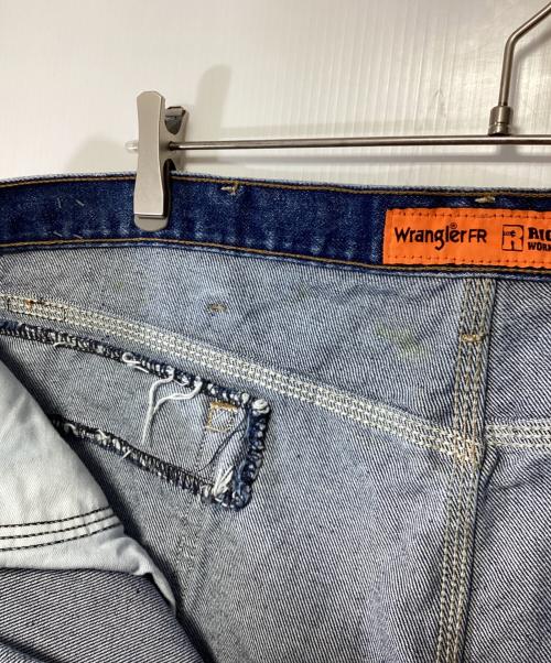 Wrangler（ラングラー）Wrangler (ラングラー) デニムパンツ　FLAME RESISTANT RELAXED FIT インディゴ サイズ:SIZE 44×34の古着・服飾アイテム