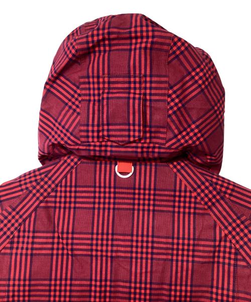 WHITE MOUNTAINEERING（ホワイトマウンテ二アニング）WHITE MOUNTAINEERING (ホワイトマウンテ二アニング) ゴアテックスマウンテンパーカー レッド サイズ:SIZE Mの古着・服飾アイテム