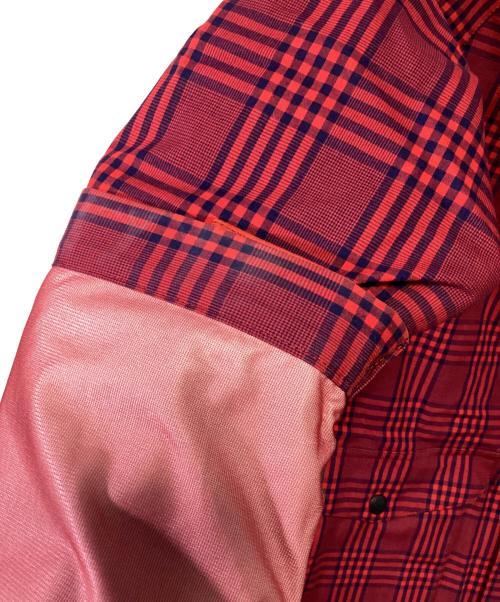 WHITE MOUNTAINEERING（ホワイトマウンテ二アニング）WHITE MOUNTAINEERING (ホワイトマウンテ二アニング) ゴアテックスマウンテンパーカー レッド サイズ:SIZE Mの古着・服飾アイテム