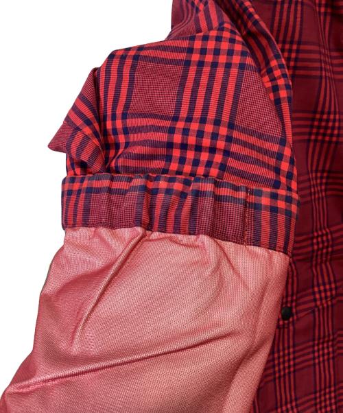 WHITE MOUNTAINEERING（ホワイトマウンテ二アニング）WHITE MOUNTAINEERING (ホワイトマウンテ二アニング) ゴアテックスマウンテンパーカー レッド サイズ:SIZE Mの古着・服飾アイテム