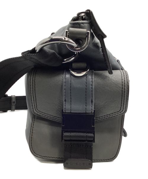 DIESEL（ディーゼル）DIESEL (ディーゼル) ショルダーバッグ グレーの古着・服飾アイテム