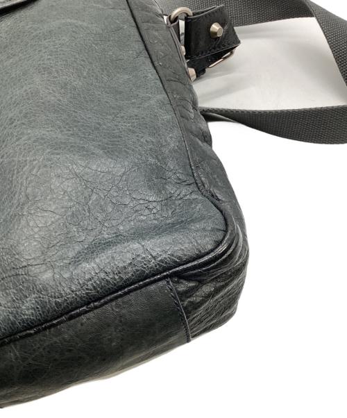 BALENCIAGA（バレンシアガ）BALENCIAGA (バレンシアガ) クラシックリポーターショルダーバッグ グリーンの古着・服飾アイテム