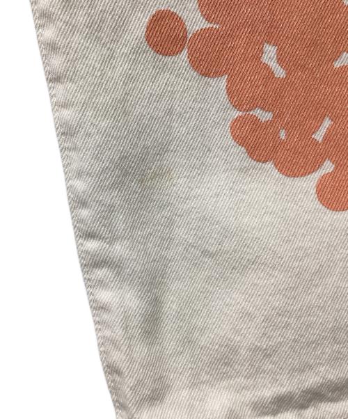 LEVI'S（リーバイス）LEVI'S (リーバイス) DAY ORIGINAL FIT WHITE PATTERN ホワイト サイズ:W32 L30の古着・服飾アイテム