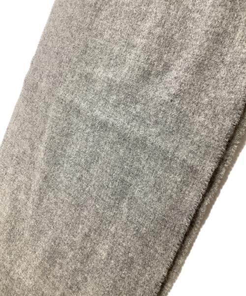 Vivienne Westwood（ヴィヴィアンウエストウッド）Vivienne Westwood (ヴィヴィアンウエストウッド) マフラー グレー 未使用品の古着・服飾アイテム