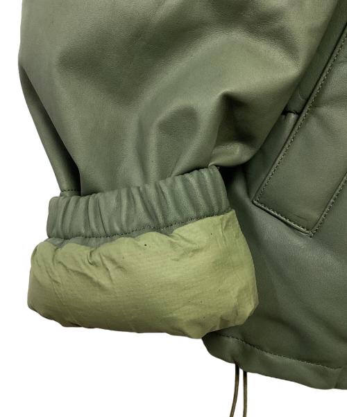 sisii（シシ）sisii (シシ) ダウンジャケット グリーン サイズ:Mの古着・服飾アイテム