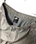 中古・古着 NIKE (ナイキ) ナイロンパンツ グレー×ホワイト サイズ:XXL 未使用品：6000円