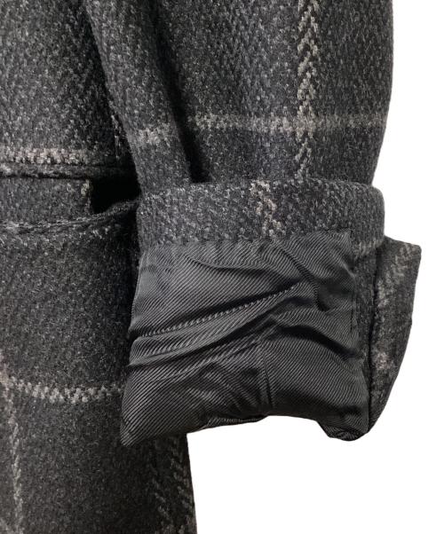 De Petrillo×ISETAN MEN'S×B.R.ONLINE（デ ペトリロ×イセタンメンズ×ビー・アール・オンライン）De Petrillo×ISETAN MEN'S×B.R.ONLINE (デ ペトリロ×イセタンメンズ×ビー・アール・オンライン) 別注チェスターコート グレー サイズ:50の古着・服飾アイテム