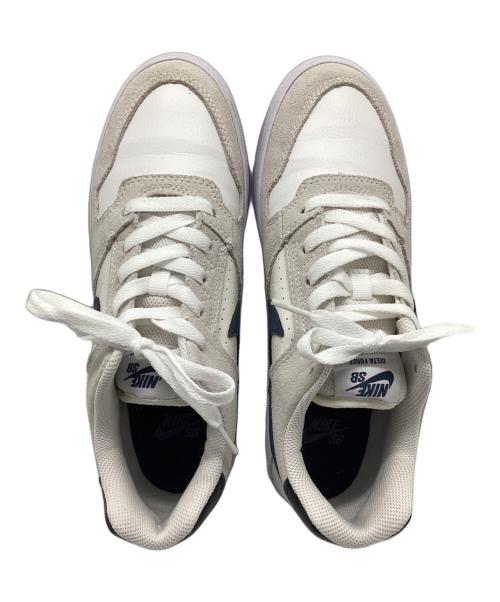 NIKE SB（ナイキエスビー）NIKE SB (ナイキエスビー) DELTA FORCE VULC アイボリー×ネイビー サイズ:25.5の古着・服飾アイテム