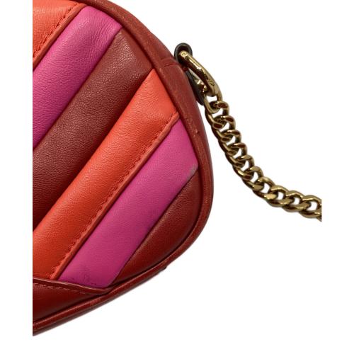 TORY BURCH（トリーバーチ）TORY BURCH (トリーバーチ) キラシェブロンカメラバッグ レッド×ピンクの古着・服飾アイテム