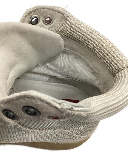 DIESEL（ディーゼル）DIESEL (ディーゼル) ミドカットスニーカー アイボリー サイズ:25.5の古着・服飾アイテム