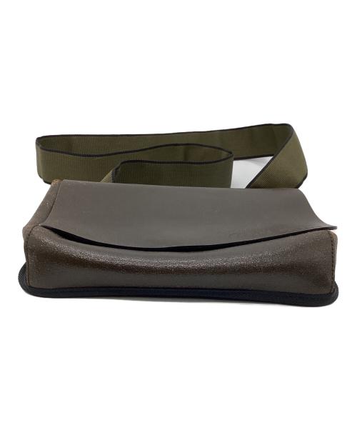 MIU MIU（ミュウミュウ）MIU MIU (ミュウミュウ) ショルダーバッグ ブラウンの古着・服飾アイテム