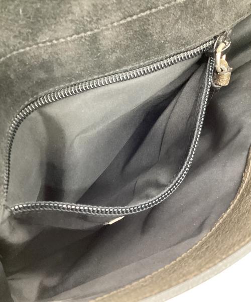 MIU MIU（ミュウミュウ）MIU MIU (ミュウミュウ) ショルダーバッグ ブラウンの古着・服飾アイテム