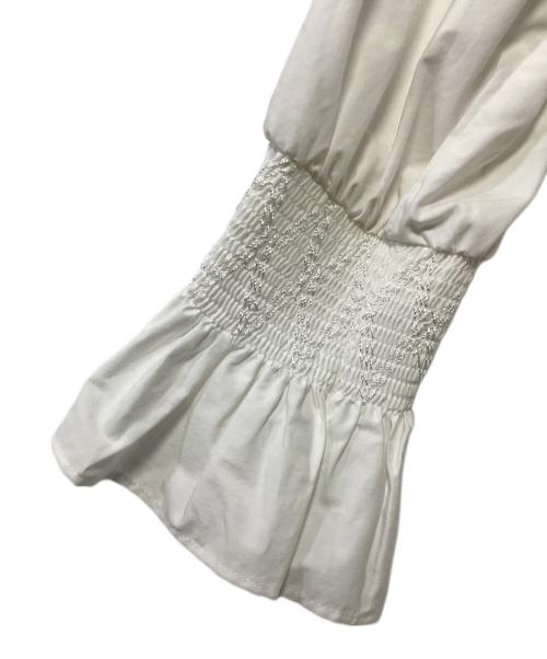 ANAYI（アナイ）ANAYI (アナイ) フリルブルゾン ホワイト サイズ:34の古着・服飾アイテム