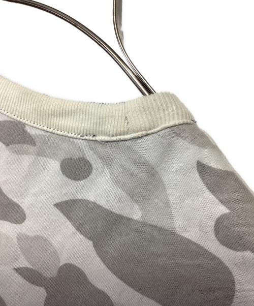 BAPE BY A BATHING APE（ベイプバイアベイシングエイプ）BAPE BY A BATHING APE (ベイプバイアベイシングエイプ) 半袖カットソー ホワイト サイズ:Lの古着・服飾アイテム