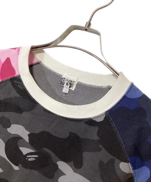 BAPE BY A BATHING APE（ベイプバイアベイシングエイプ）BAPE BY A BATHING APE (ベイプバイアベイシングエイプ) スウェット ブラック×ホワイト×ピンク×ブルー サイズ:Lの古着・服飾アイテム