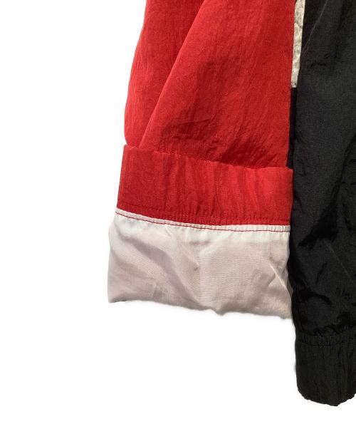 NIKE（ナイキ）NIKE (ナイキ) スウッシュフーディウーブンジャケット レッド×ブラック×オフホワイト サイズ:Sの古着・服飾アイテム