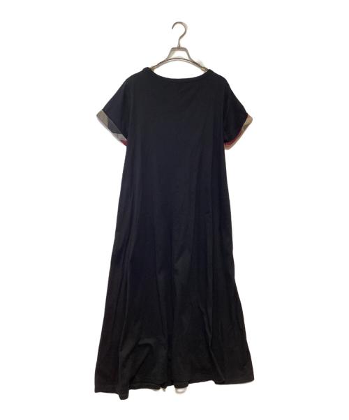 BLUE LABEL CRESTBRIDGE（ブルーレーベルクレストブリッジ）BLUE LABEL CRESTBRIDGE (ブルーレーベルクレストブリッジ) 半袖ワンピース ブラック サイズ:40の古着・服飾アイテム