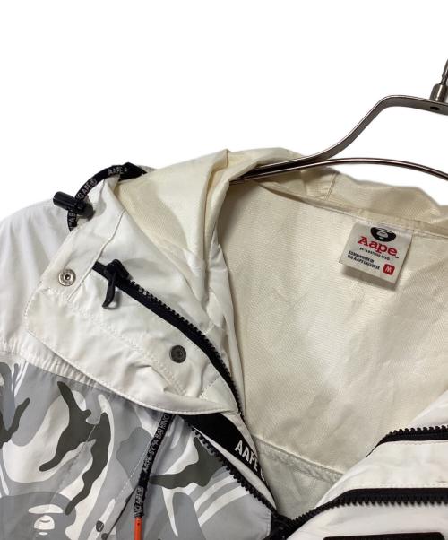 A BATHING APE（ア ベイシング エイプ）A BATHING APE (ア ベイシング エイプ) ジャケット ホワイト サイズ:Mの古着・服飾アイテム