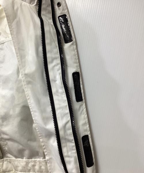 A BATHING APE（ア ベイシング エイプ）A BATHING APE (ア ベイシング エイプ) ジャケット ホワイト サイズ:Mの古着・服飾アイテム