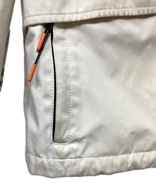 A BATHING APE（ア ベイシング エイプ）A BATHING APE (ア ベイシング エイプ) ジャケット ホワイト サイズ:Mの古着・服飾アイテム