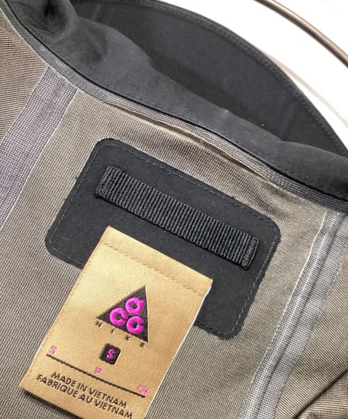 NIKE ACG（ナイキエーシージー）NIKE ACG (ナイキエーシージー) マウンテンパーカー ブラック サイズ:Sの古着・服飾アイテム