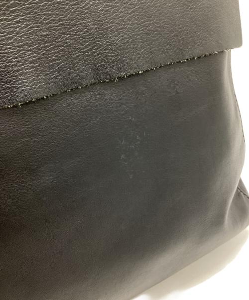EAR（イア）EAR (イア) レザーショルダーバッグ ブラックの古着・服飾アイテム