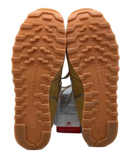 NEW BALANCE（ニューバランス）NEW BALANCE (ニューバランス) ローカットスニーカー ベージュ サイズ:26.5 未使用品の古着・服飾アイテム