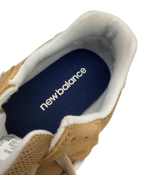 NEW BALANCE（ニューバランス）NEW BALANCE (ニューバランス) ローカットスニーカー ベージュ サイズ:26.5 未使用品の古着・服飾アイテム