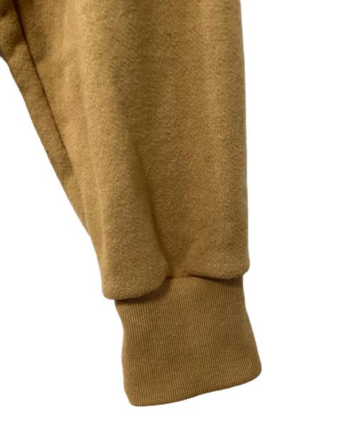 UNIVERSAL PRODUCTS.（ユニバーサルプロダクツ）UNIVERSAL PRODUCTS. (ユニバーサルプロダクツ) プルオーバーパーカー ベージュ サイズ:Smallの古着・服飾アイテム