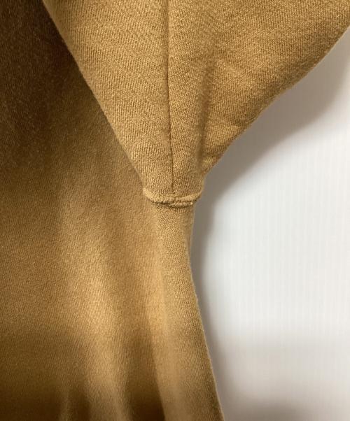 UNIVERSAL PRODUCTS.（ユニバーサルプロダクツ）UNIVERSAL PRODUCTS. (ユニバーサルプロダクツ) プルオーバーパーカー ベージュ サイズ:Smallの古着・服飾アイテム