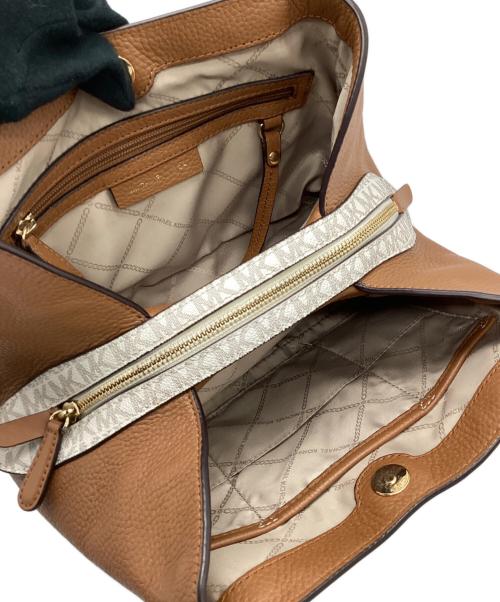 MICHAEL KORS（マイケル・コース）MICHAEL KORS (マイケル・コース) 2WAYバッグ ベージュの古着・服飾アイテム