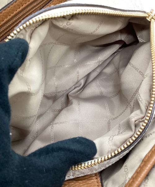 MICHAEL KORS（マイケル・コース）MICHAEL KORS (マイケル・コース) 2WAYバッグ ベージュの古着・服飾アイテム