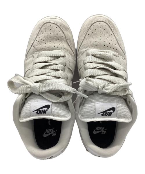 NIKE（ナイキ）NIKE (ナイキ) ローカットスニーカー ライトグレー サイズ:25.5の古着・服飾アイテム
