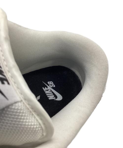 NIKE（ナイキ）NIKE (ナイキ) ローカットスニーカー ライトグレー サイズ:25.5の古着・服飾アイテム