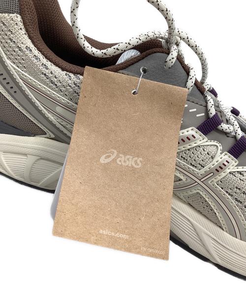 asics（アシックス）asics (アシックス) ローカットスニーカー ライトグレー×ベージュ サイズ:28.0 未使用品の古着・服飾アイテム