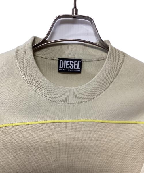 DIESEL（ディーゼル）DIESEL (ディーゼル) 厚手ニット アイボリー×ベージュ サイズ:XS 未使用品の古着・服飾アイテム