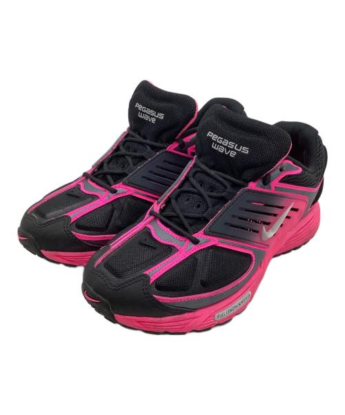 NIKE（ナイキ）NIKE (ナイキ) ローカットスニーカー ショッキングピンク×ブラック サイズ:26.5の古着・服飾アイテム