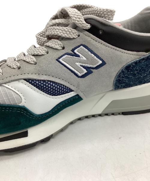 NEW BALANCE（ニューバランス）NEW BALANCE (ニューバランス) ローカットスニーカー グリーン×グレー×ピンク サイズ:USA 8 1/2の古着・服飾アイテム