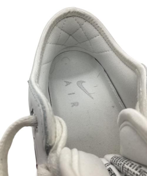 NIKE（ナイキ）NIKE (ナイキ) ローカットスニーカー ホワイト サイズ:27.5の古着・服飾アイテム